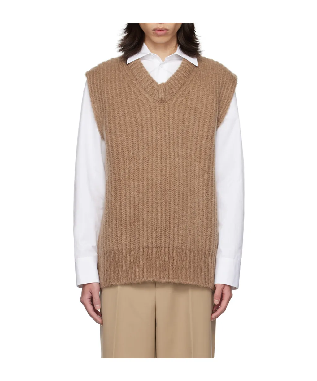 Sleeveless Knitted Sweater