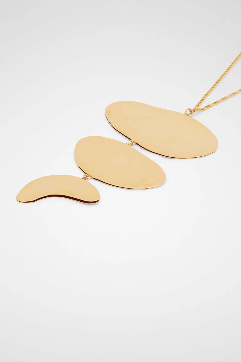 Oversize Pendant Necklace
