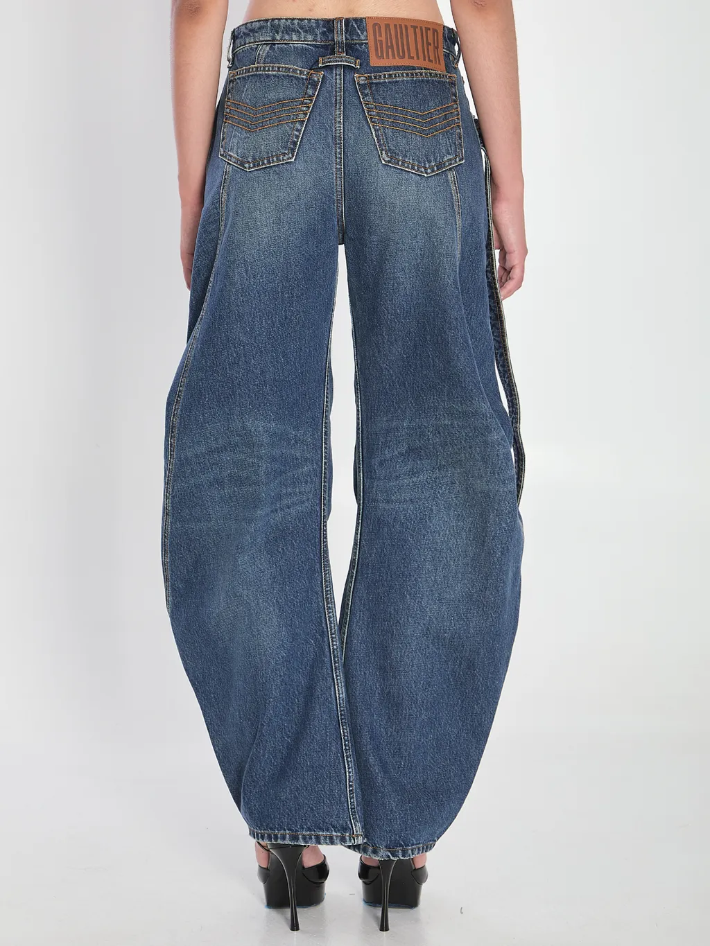 Strap Jeans