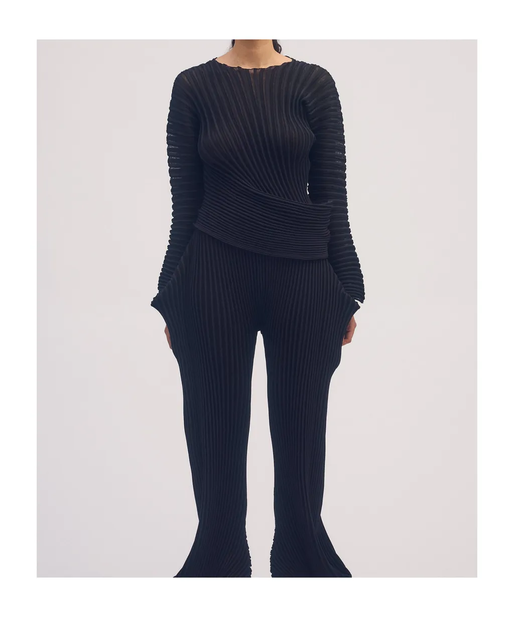Stream Pleated Top