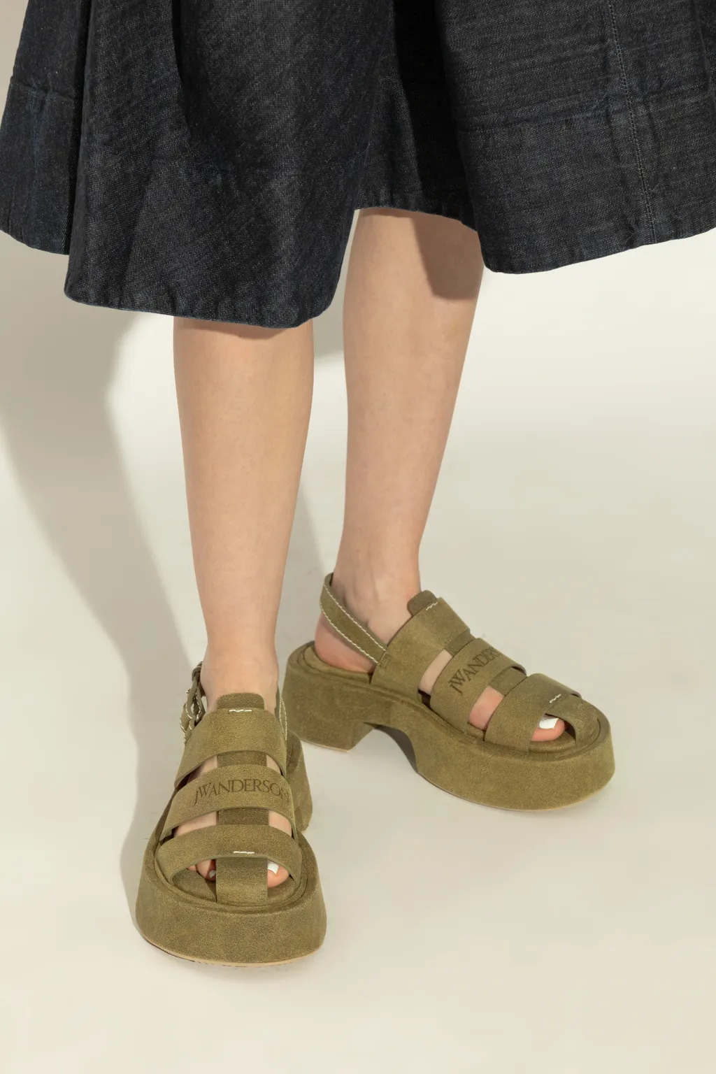 Round Toe Flat Sandals
