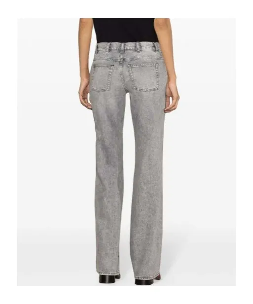 Belt-Loop Jeans