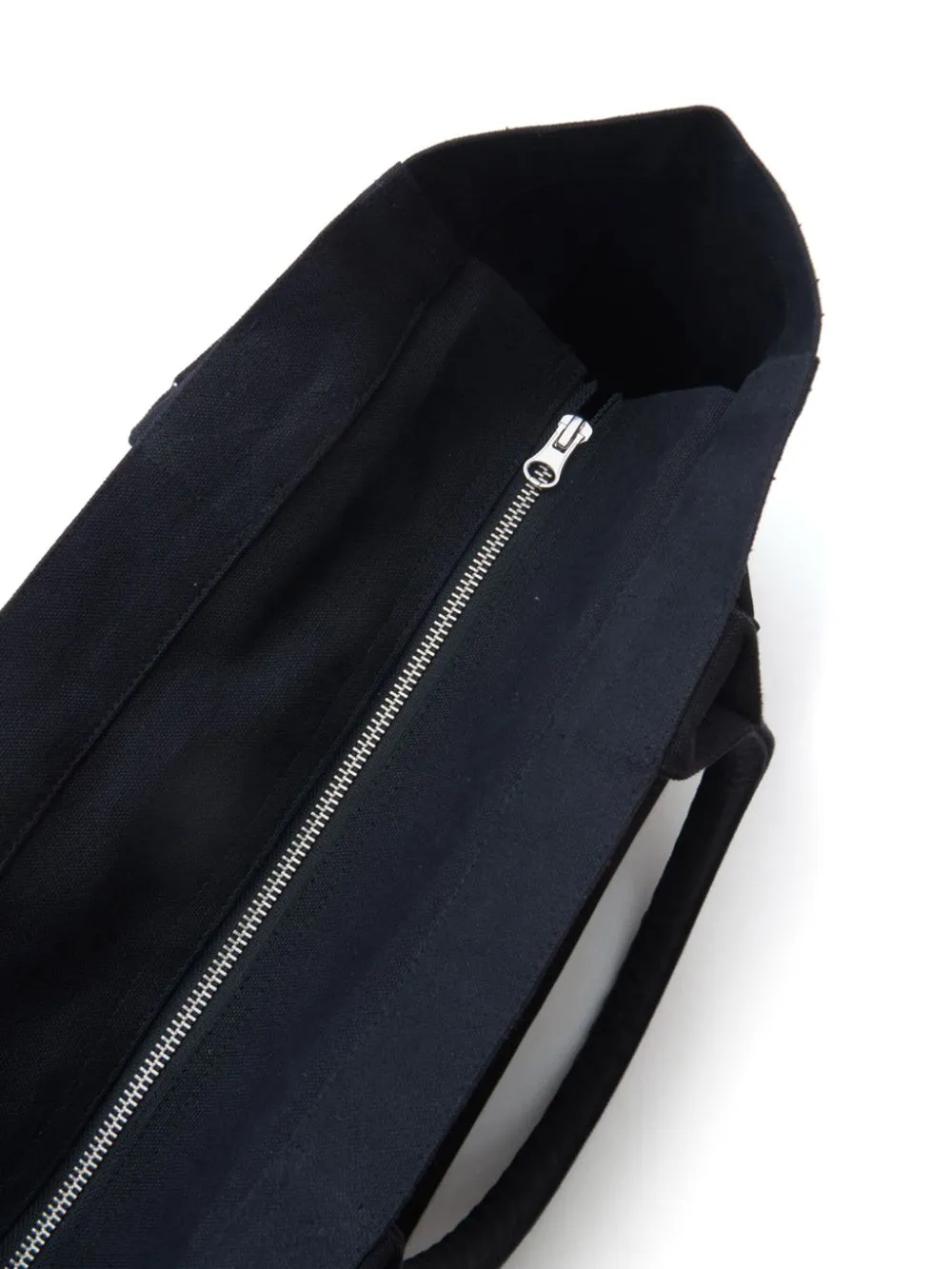 Yenky Zipped Bag