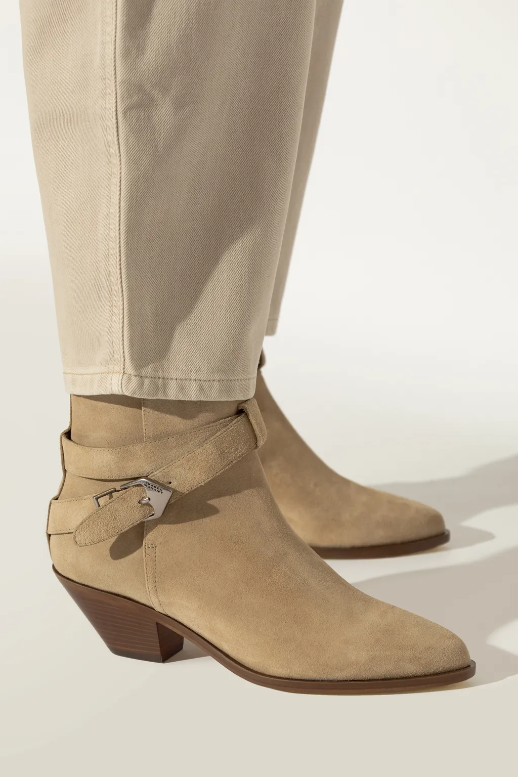 Buckle Detail Heeled Boots