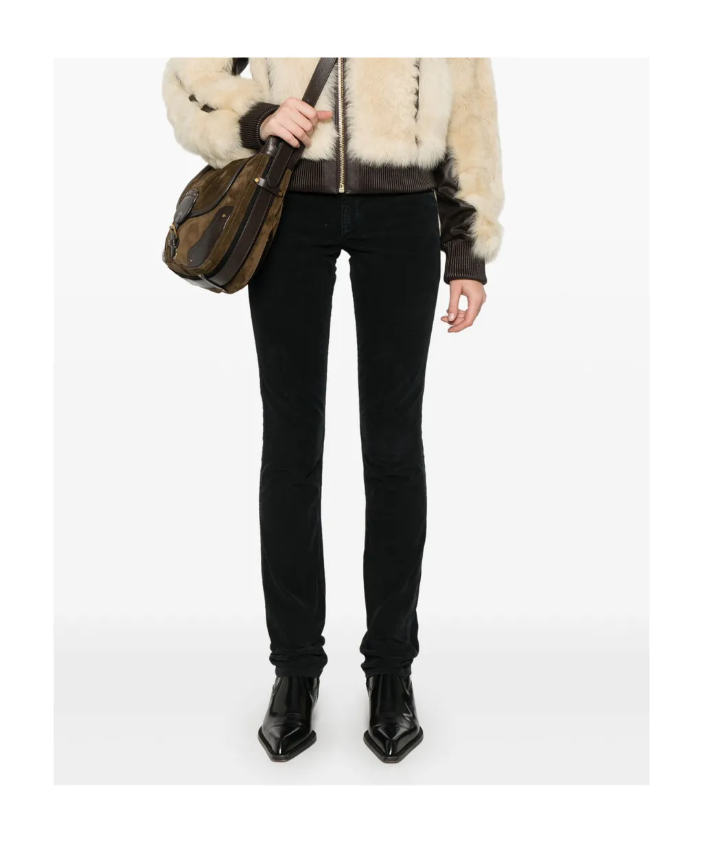 Belt-Loop Jeans
