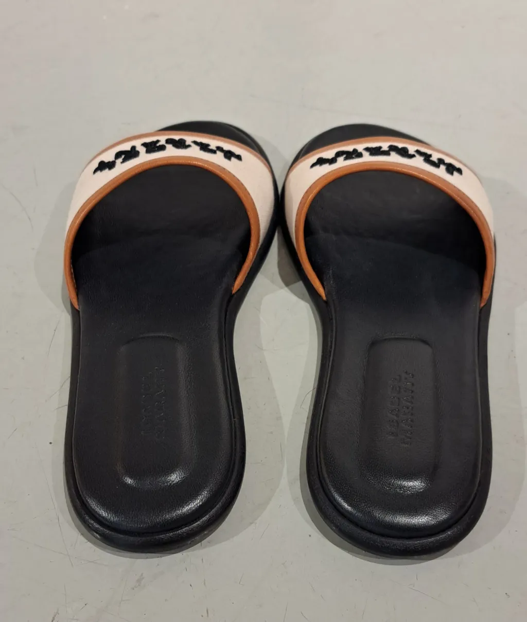 Open-Toed Slippers