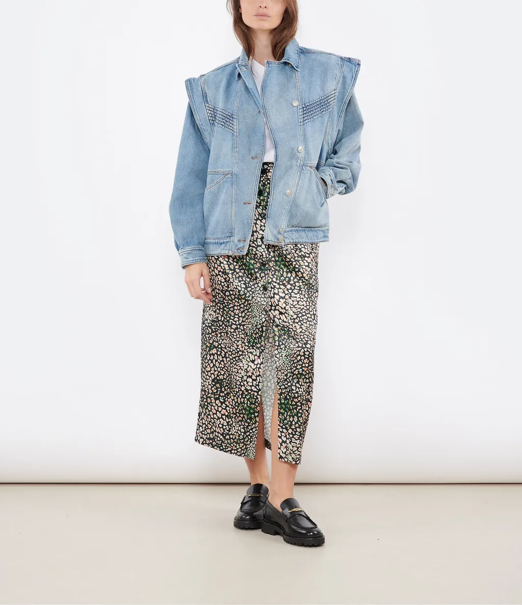 Nayda Asymmetric-Sleeved T-Shirt