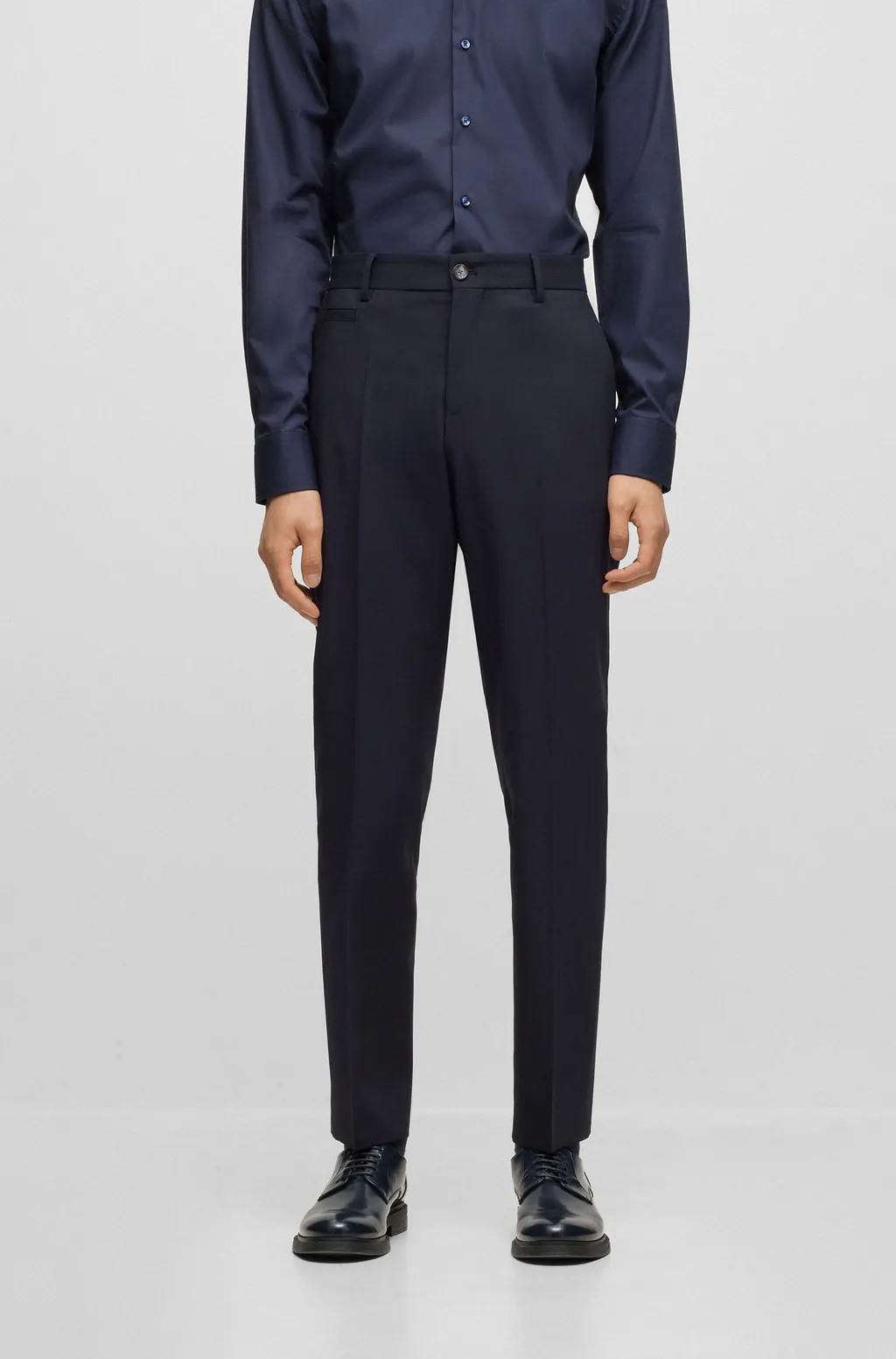 Mid-Rise Tapered Tailored Trousers