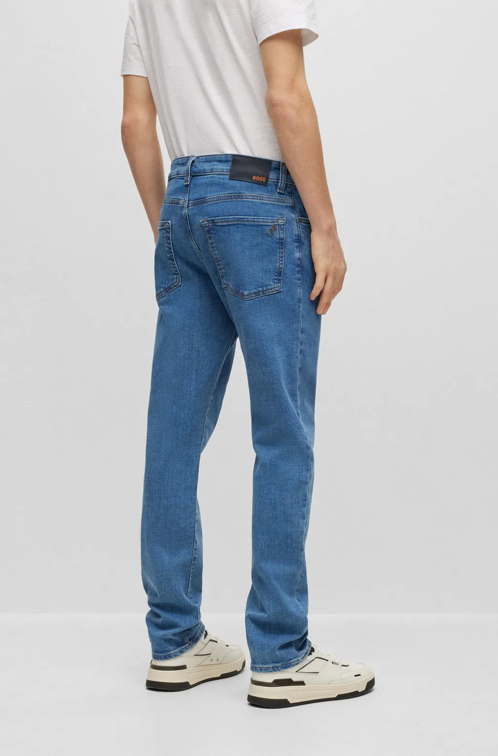 Belt-Loop Jeans
