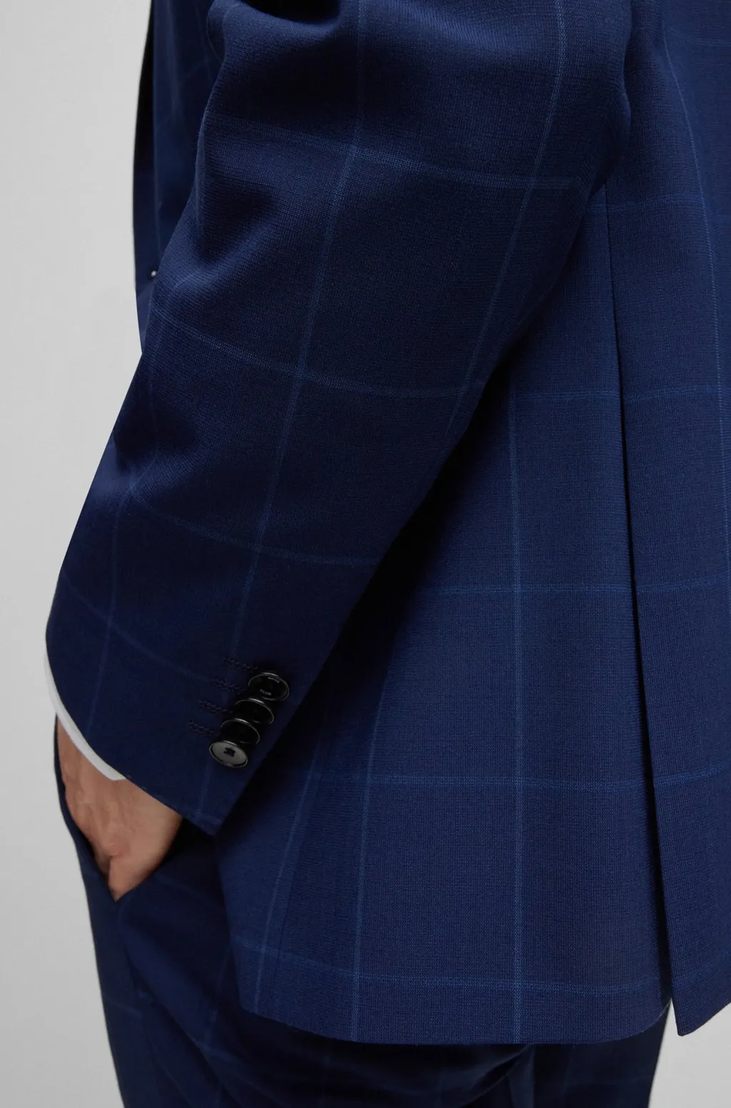Long-Sleeved Suit Coat
