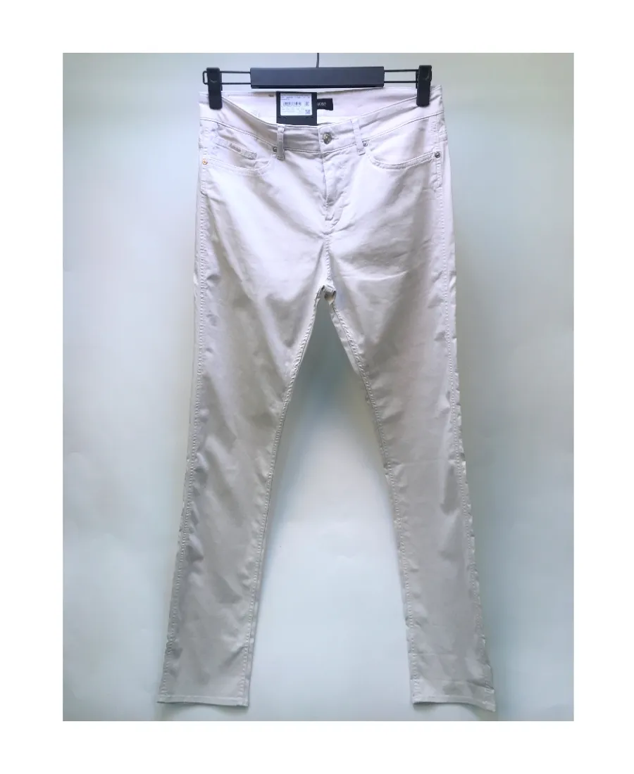 Straight Jeans