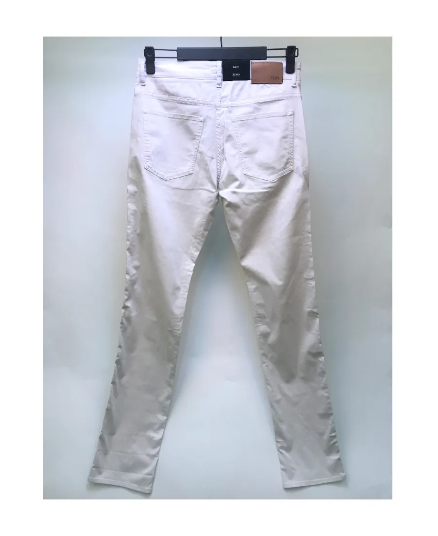 Straight Jeans