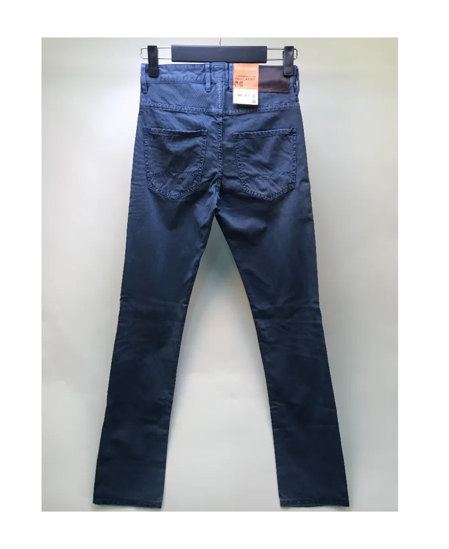 Straight Jeans