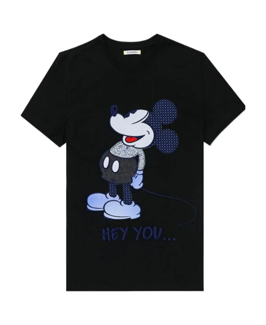 T-Shirt With Round Neck And Short Sleeves
