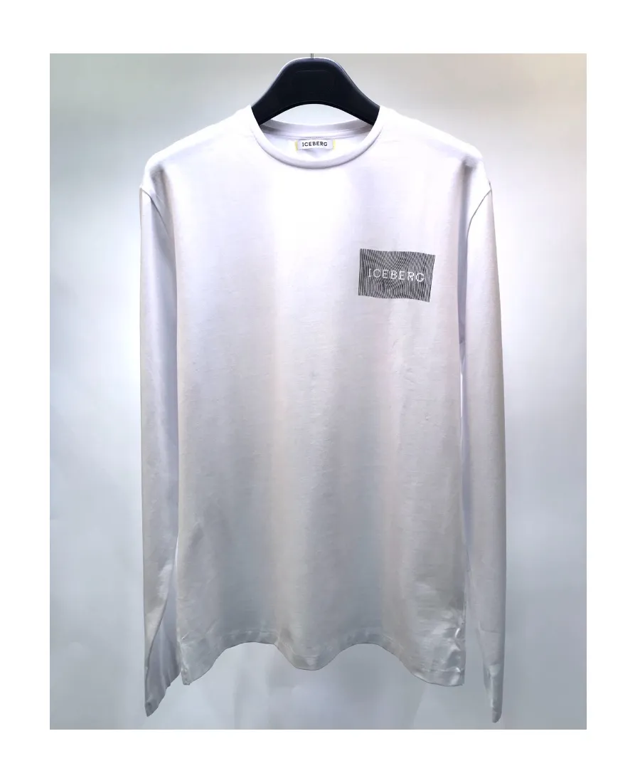 Round Collar And Long-Sleeved T-Shirt