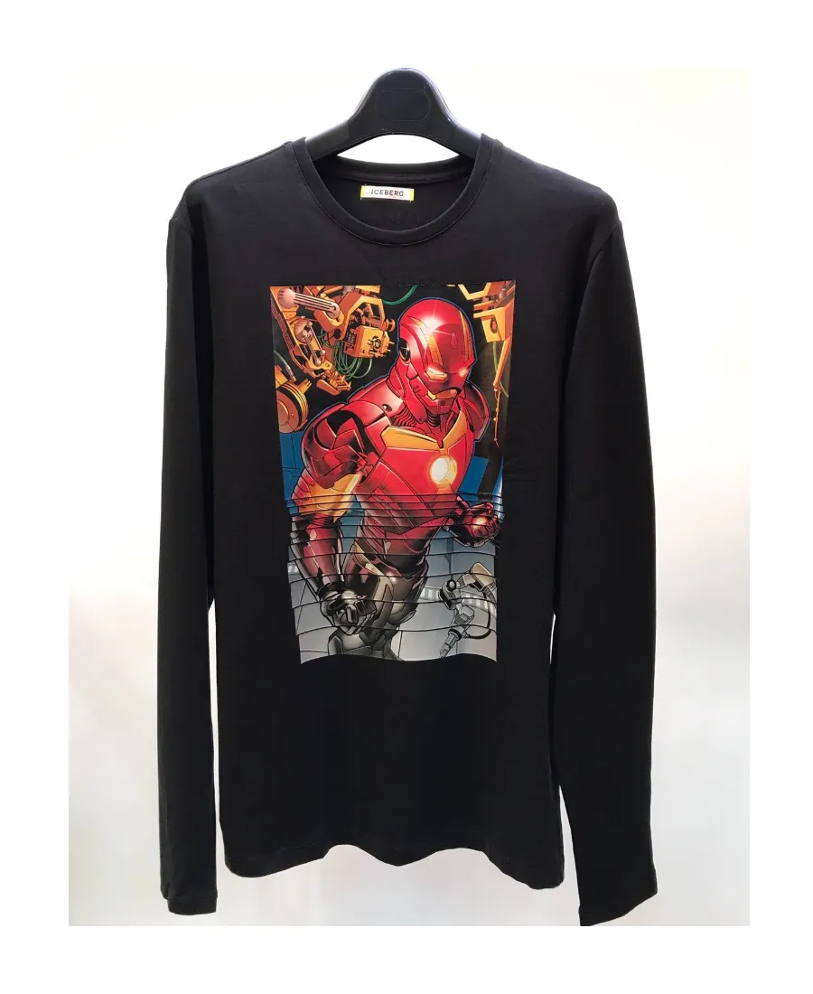 Printed Long-Sleeved T-Shirt