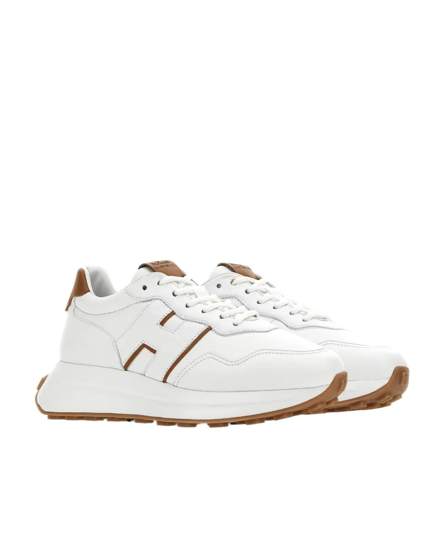 H641 Lace-Up Sneakers