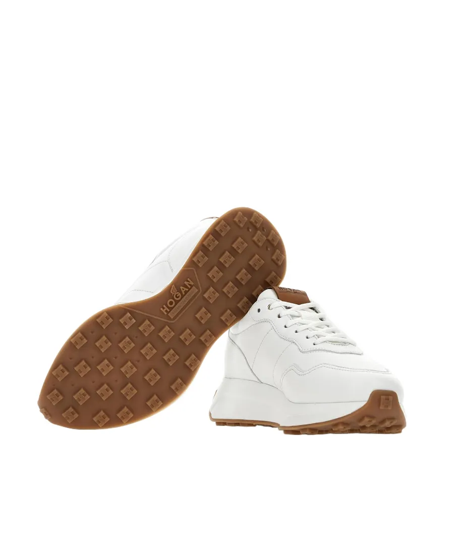 H641 Lace-Up Sneakers