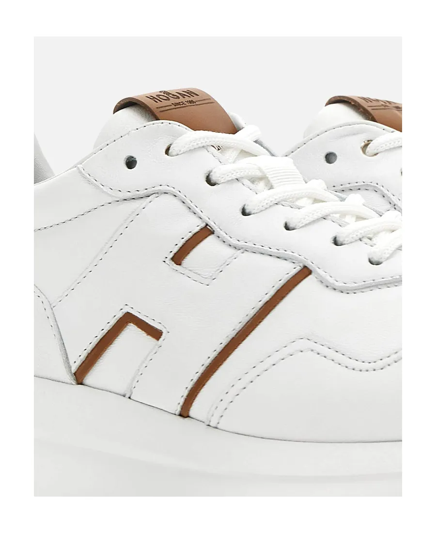 H641 Lace-Up Sneakers