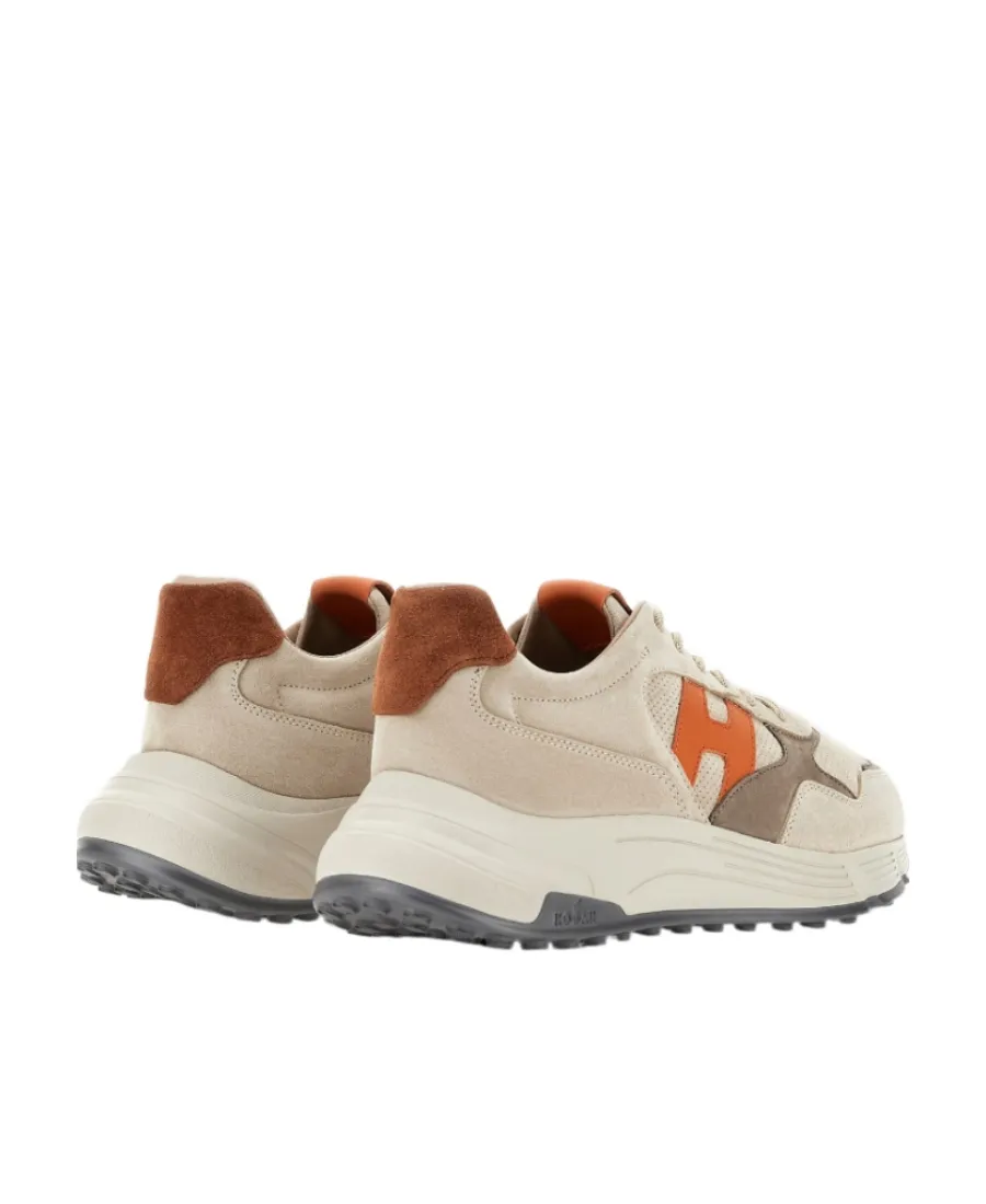 Hyperlight Low-Top Sneakers