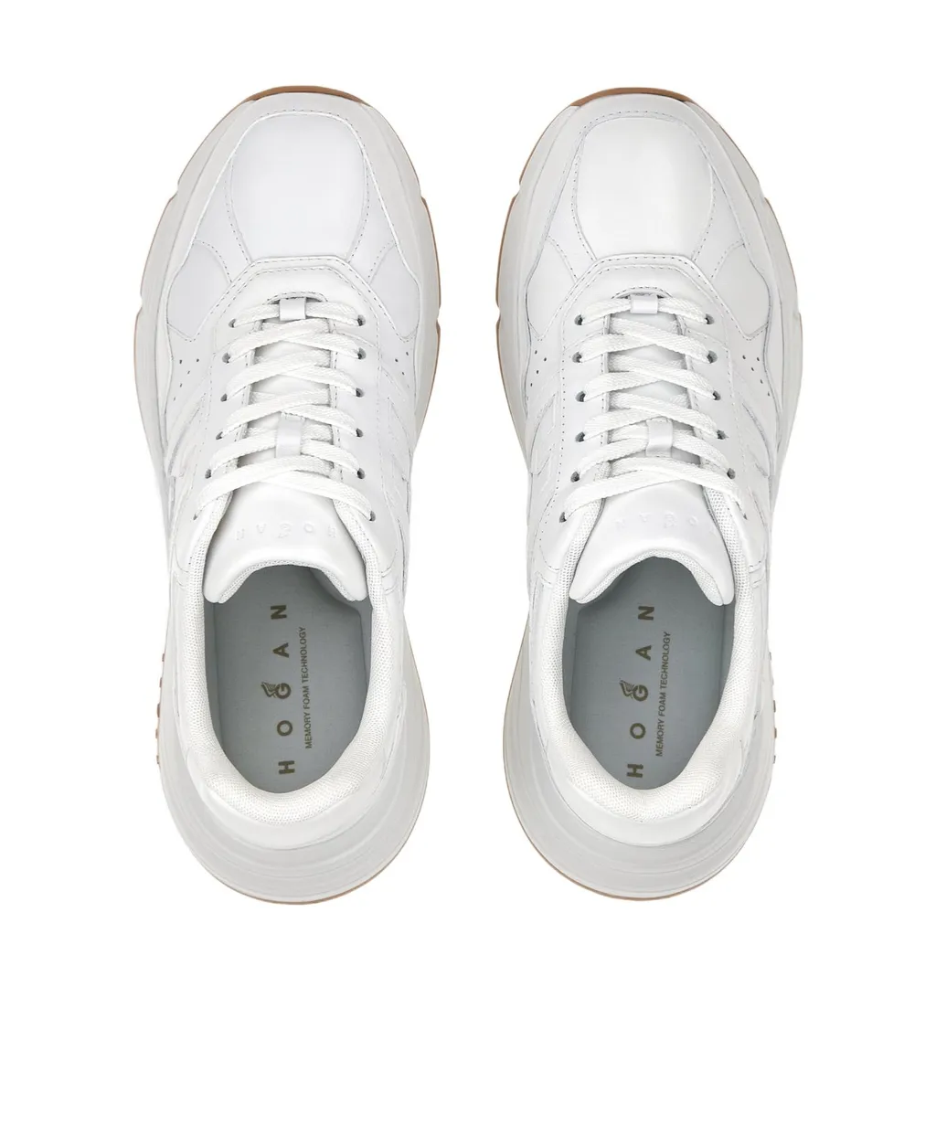 Side Logo Detailed Panelled Sneakers