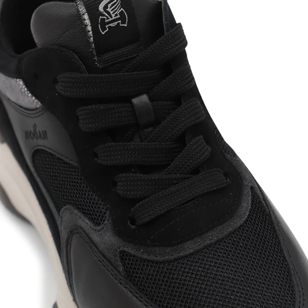 Low-Top Laced Sneakers