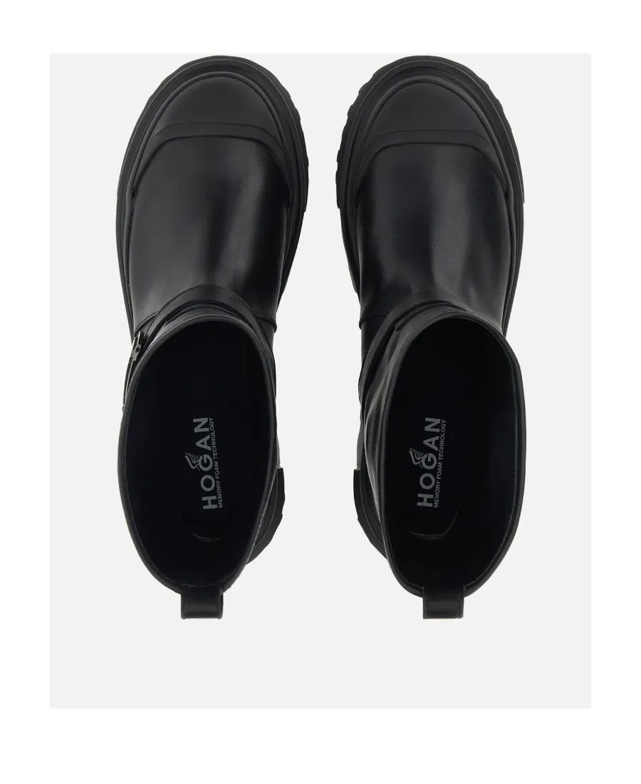 Logo Buckled Round-Toe Boots