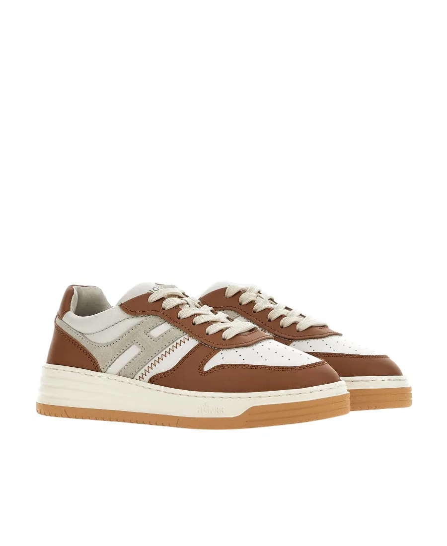 H630 Low-Top Sneakers