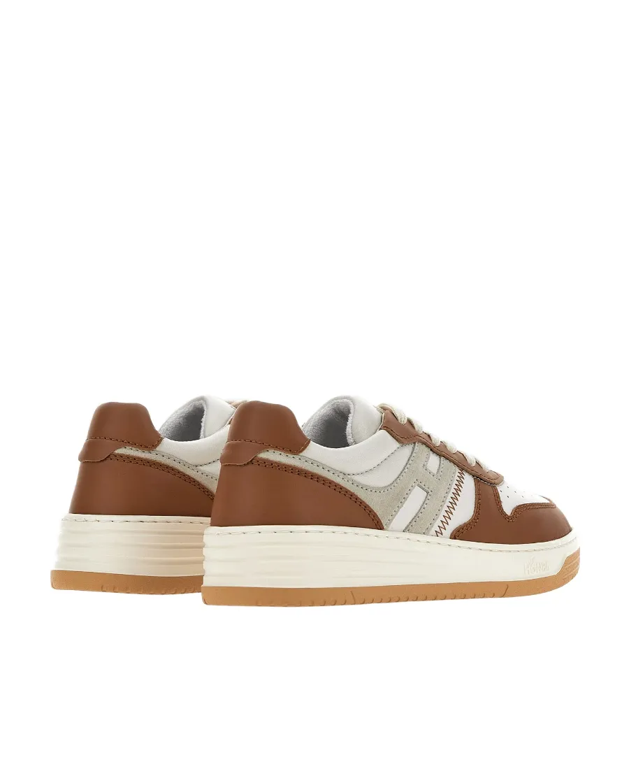 H630 Low-Top Sneakers