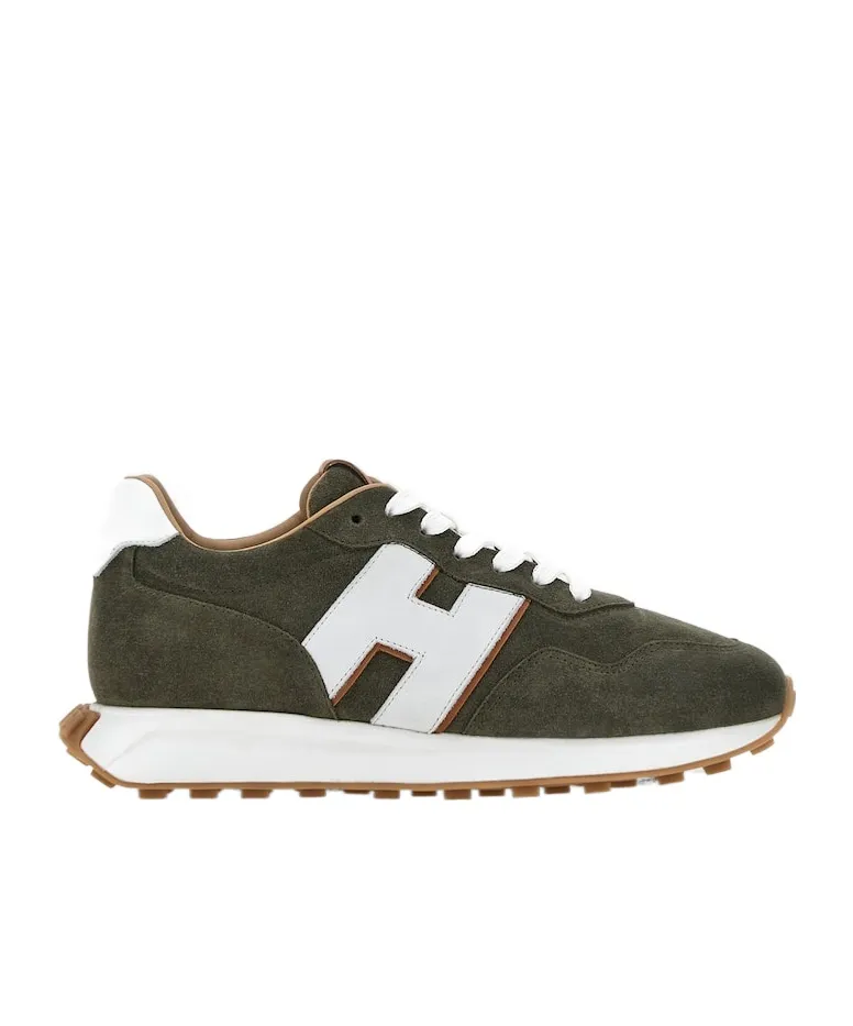 Low-Top Sneakers