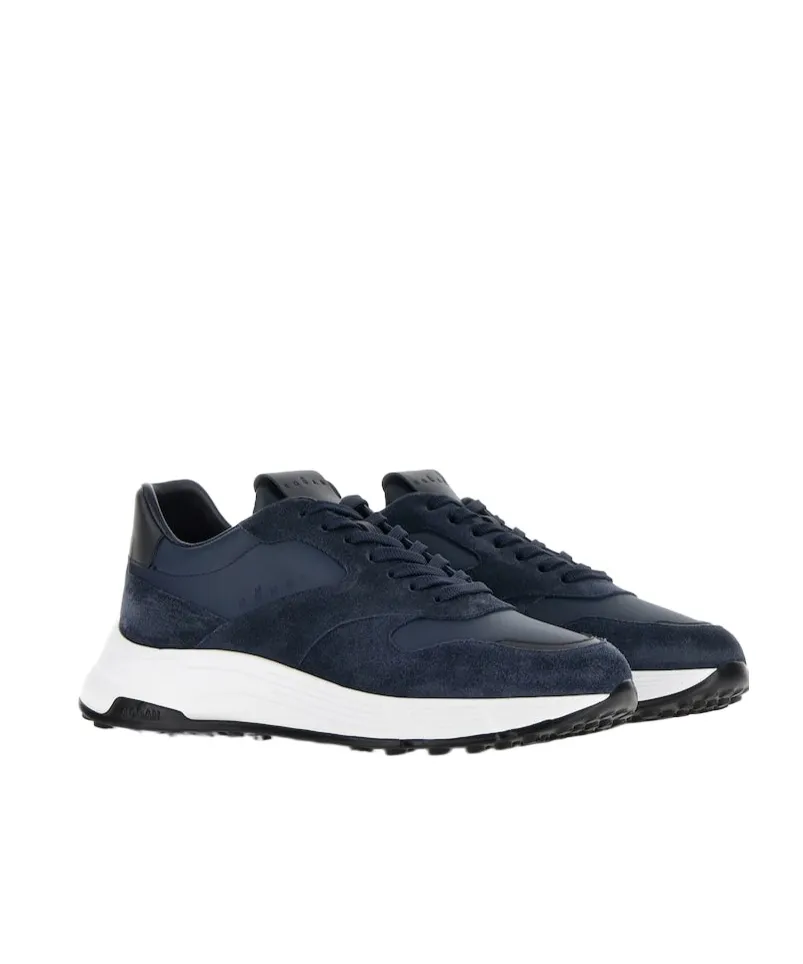 Hyperlight Lace-Up Sneakers