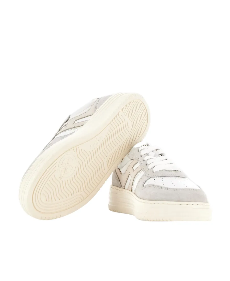 H630 Low-Top Sneakers