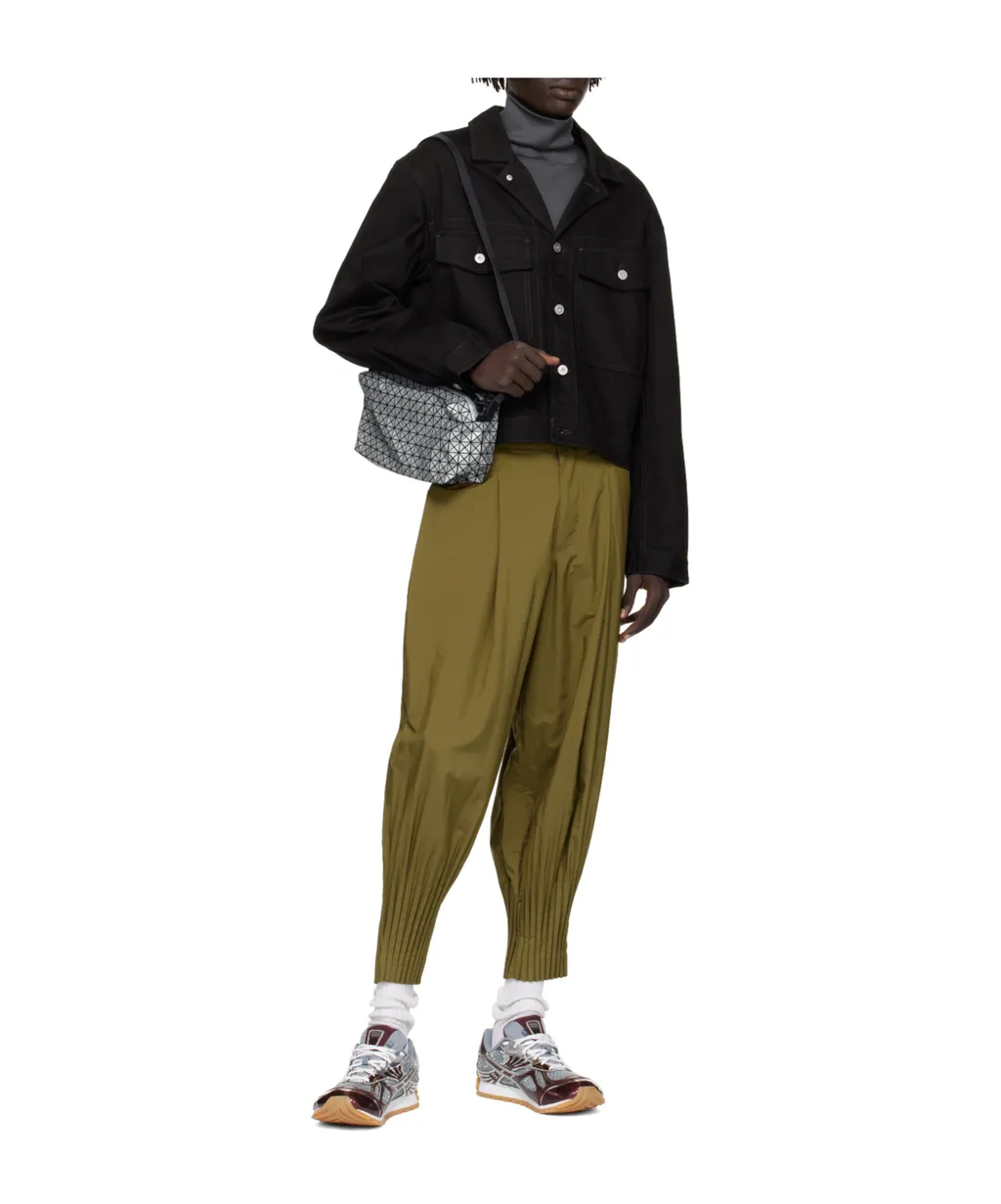 Wide-Leg Trousers