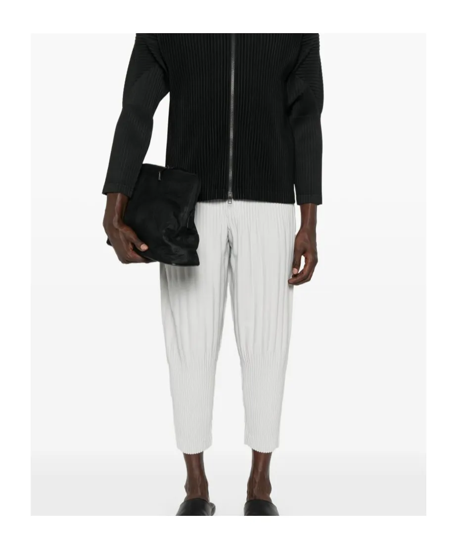 Plissé Pull-On Trousers