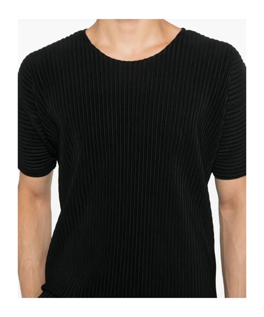 Crewneck Basic T-Shirt