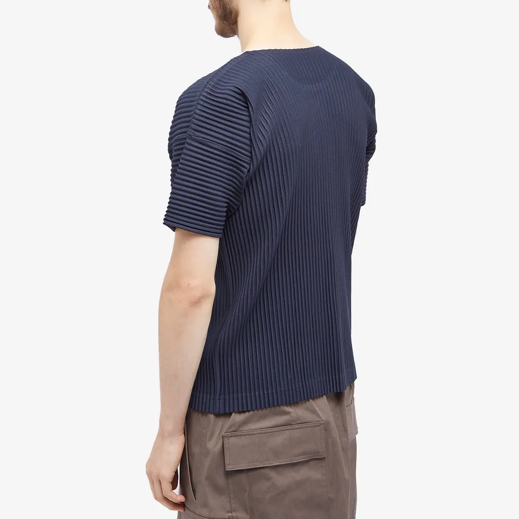 Mc May Drop Shoulder Pleated T-Shirt