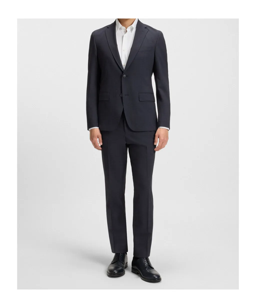 P-Huge Suit