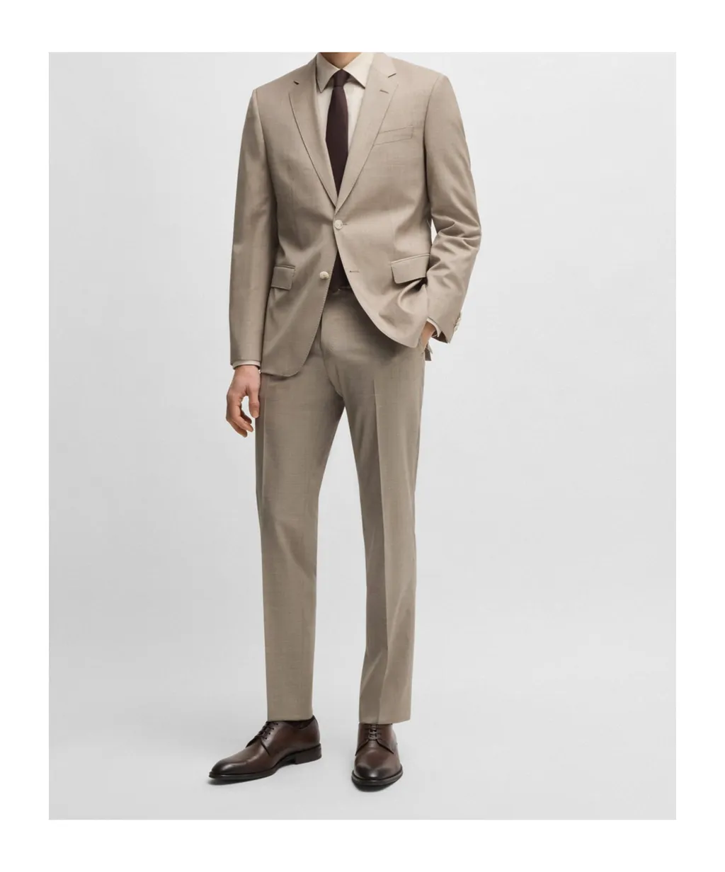 Long-Sleeved Suit