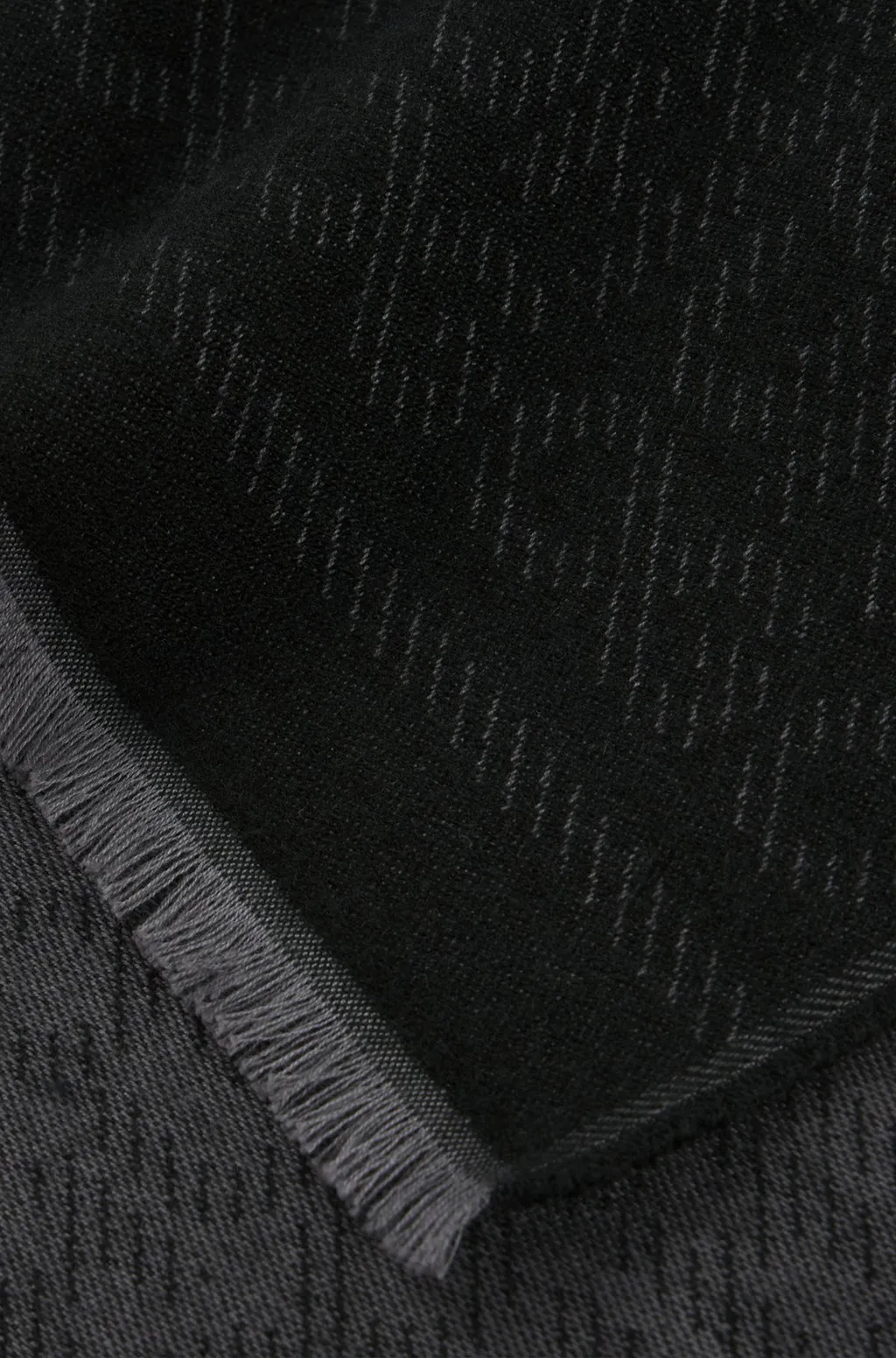 Logo Scarf