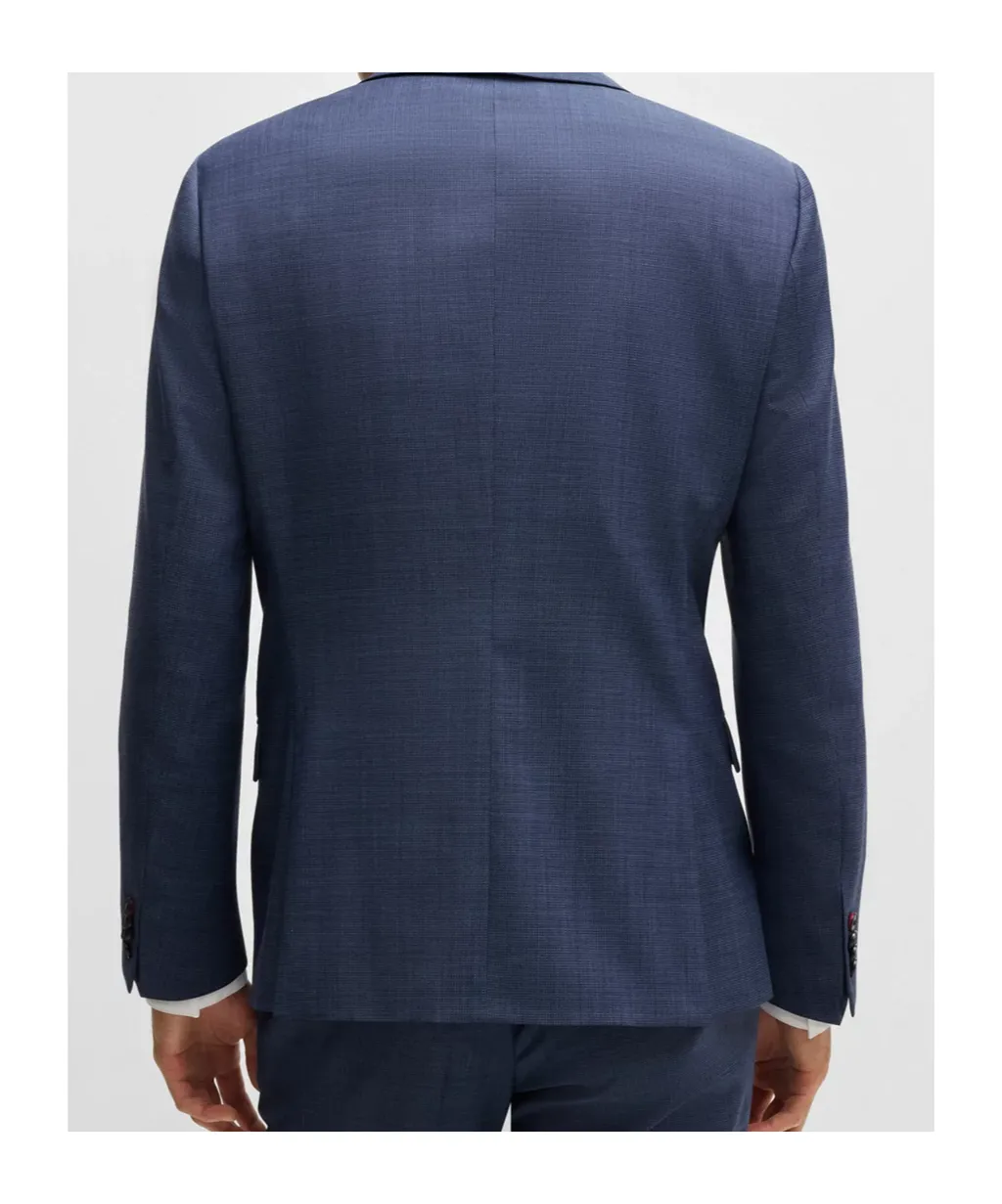 Long-Sleeved Suit