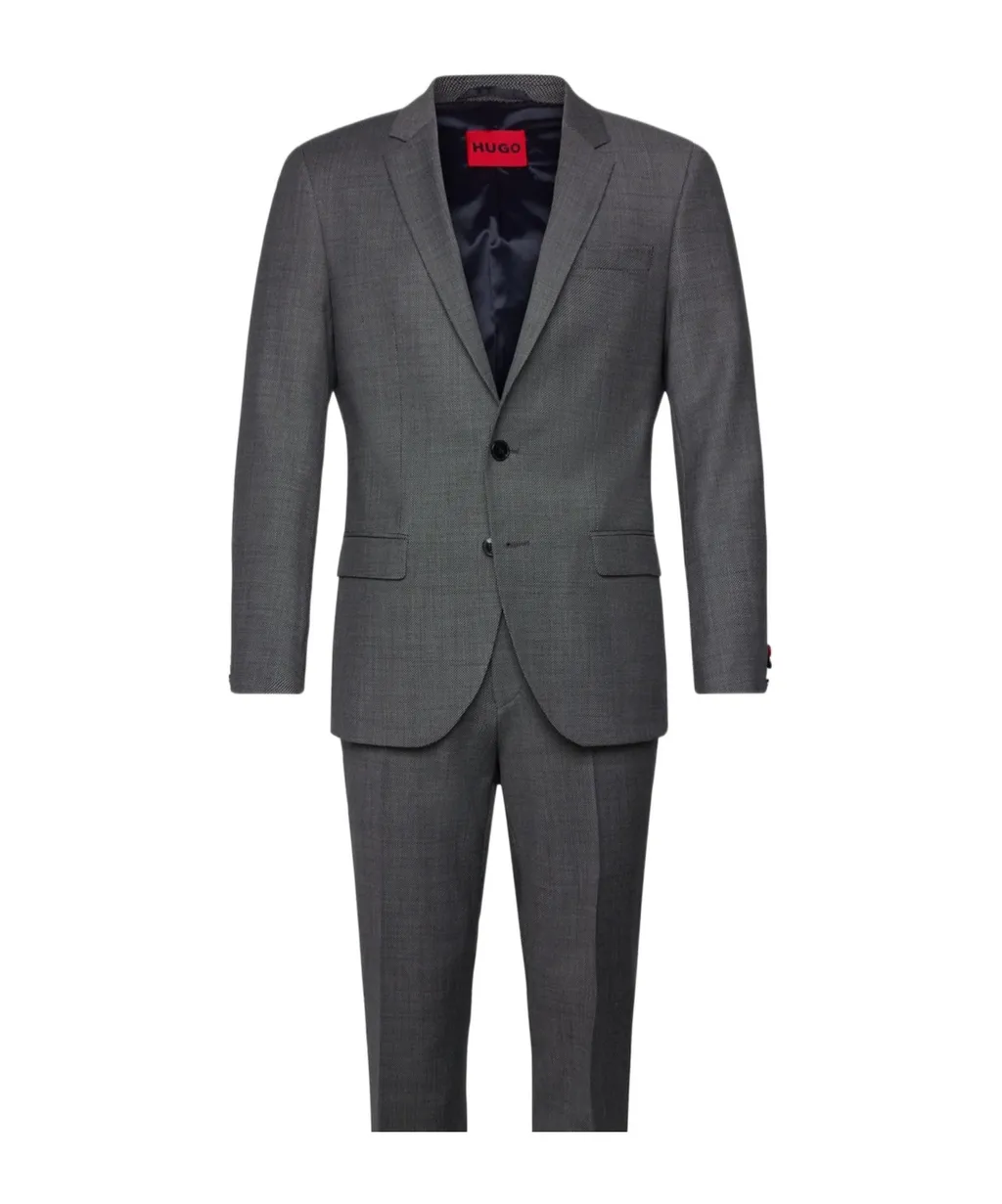Long-Sleeved Suit