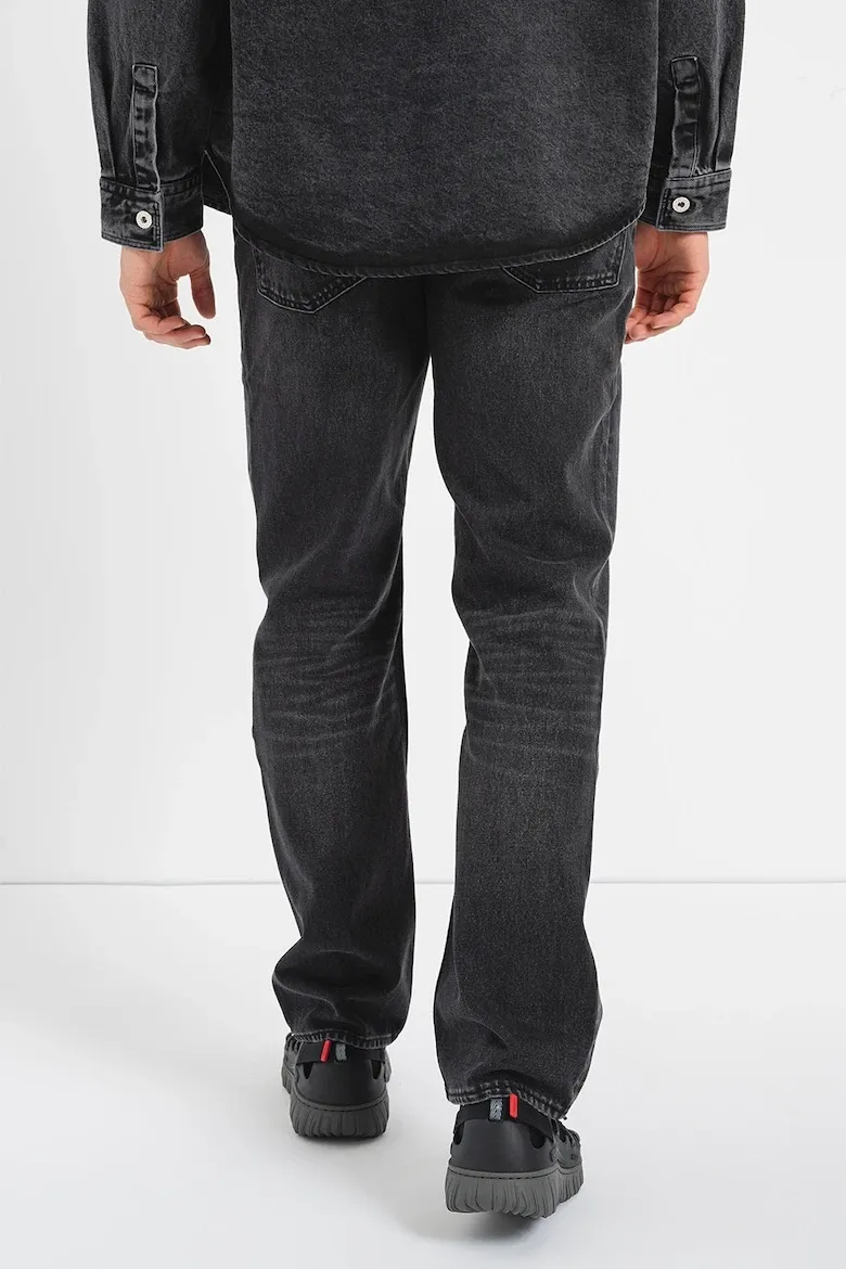 Jonah Jeans
