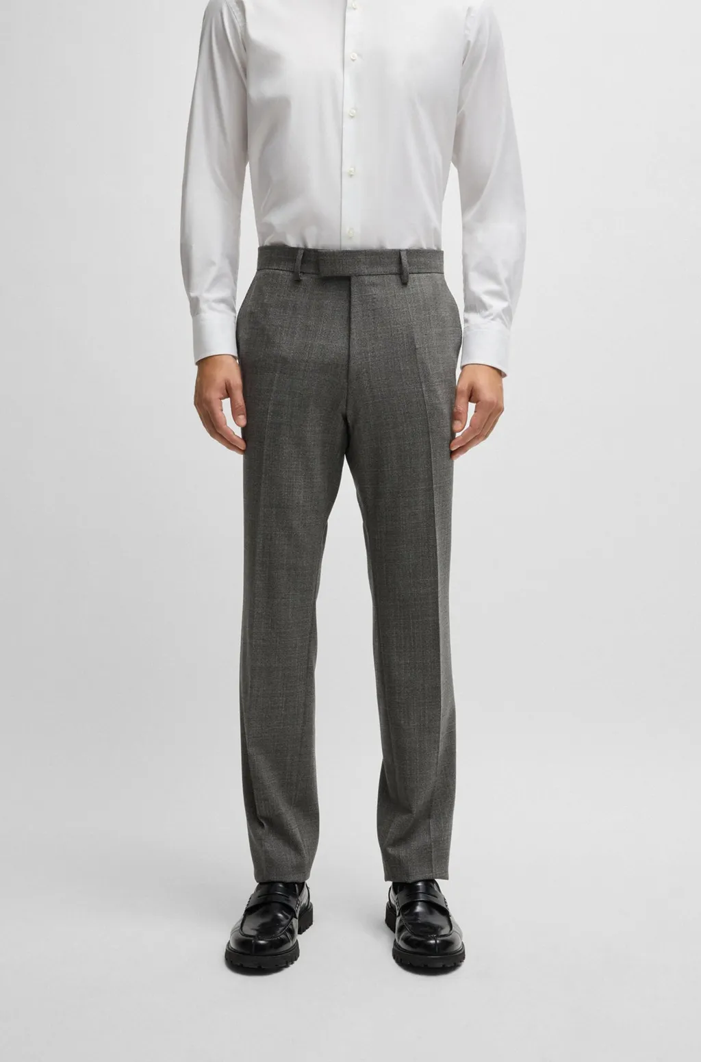 Long-Sleeved Suit