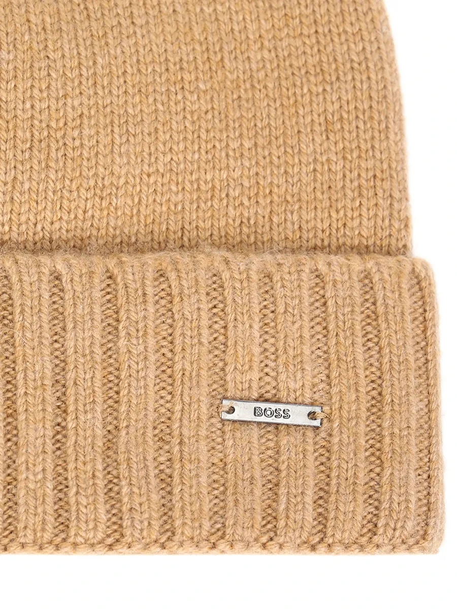 Logo Hat