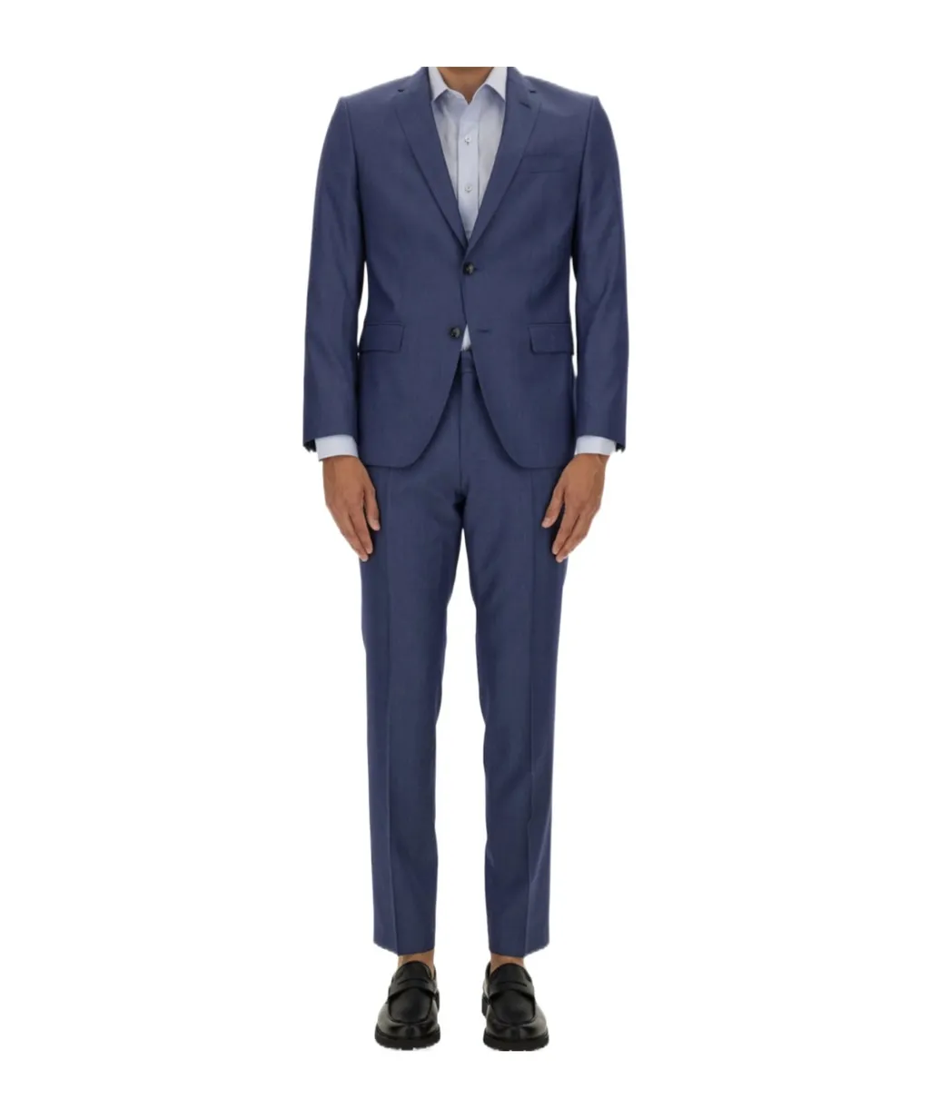 Long-Sleeved Suit