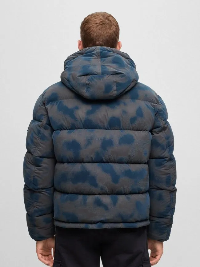 Long-Sleeved Hooded Jacket