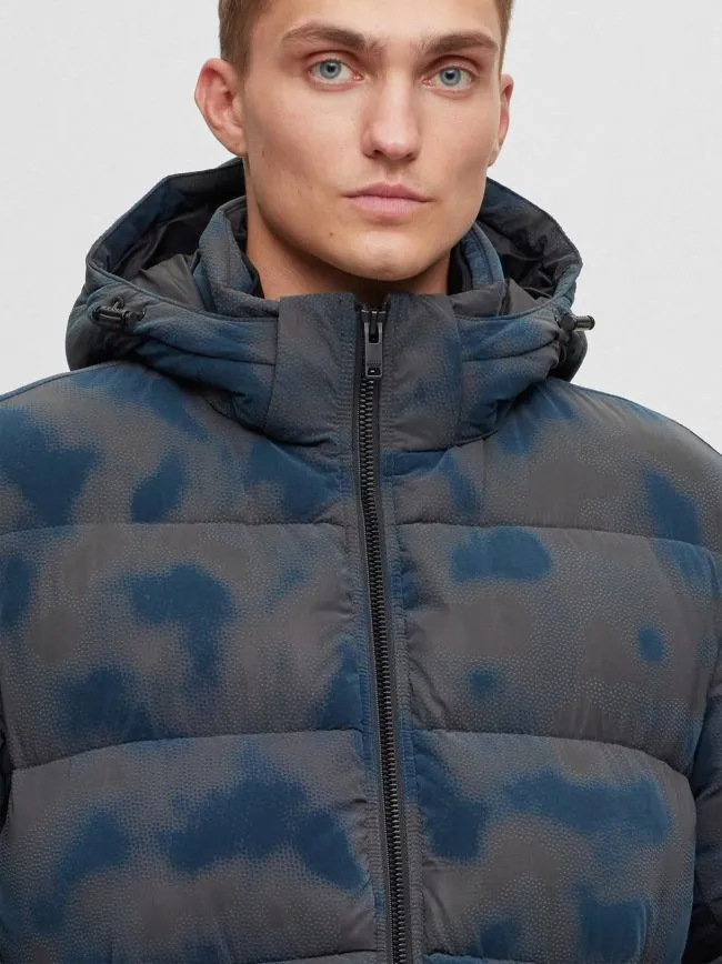 Long-Sleeved Hooded Jacket