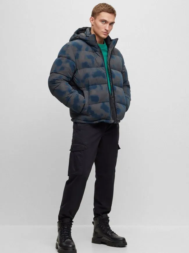 Long-Sleeved Hooded Jacket