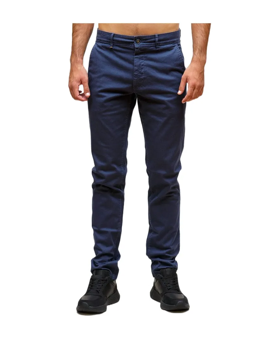 Belt-Loop Jeans