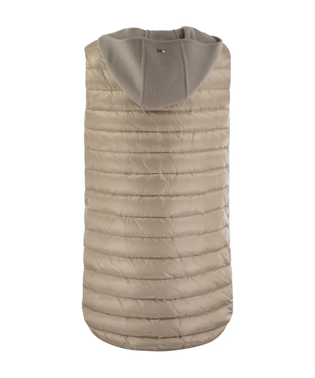 Sleeveless Hooded Coat
